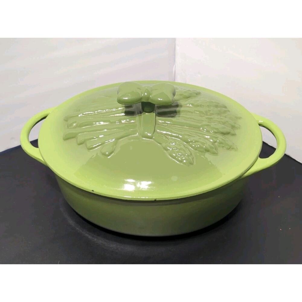 TECHNIQUE Large Enameled Cast Iron Oval Dutch Oven Green with Asparagus Design